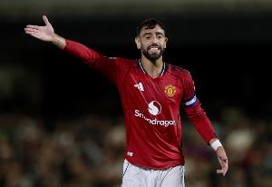 蓝鲸体育直播-持续高光！B费本赛季12次创造机会&amp;24次夺回球权，均为英超第一