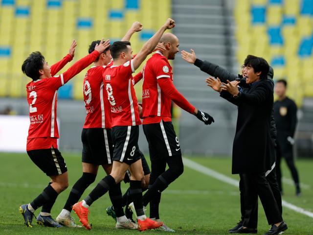 蓝鲸体育电脑版-蓉城低开高走交满意答卷 金牌球市助徐正源创历史